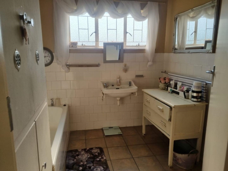 3 Bedroom Property for Sale in Upington Rural Northern Cape